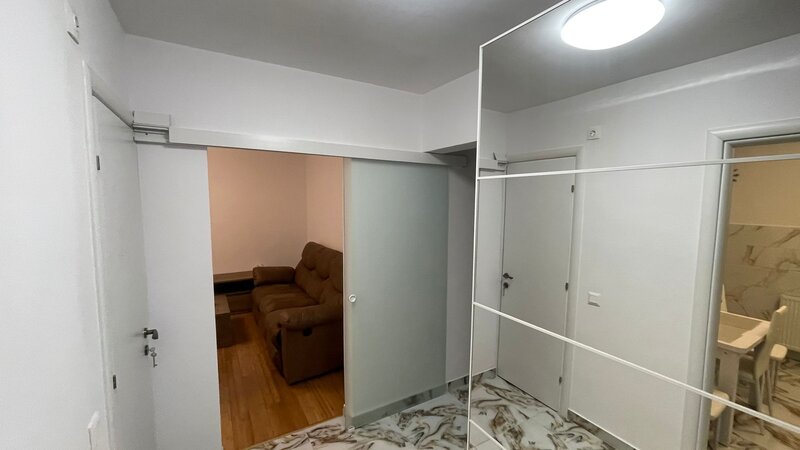 Drumul Taberei, Auchan